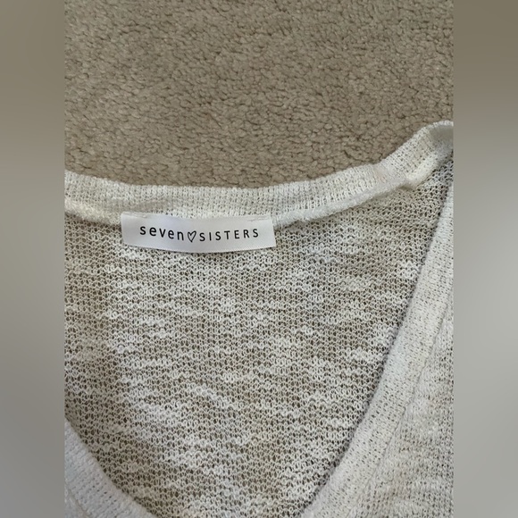 long white mesh top - Picture 4 of 4